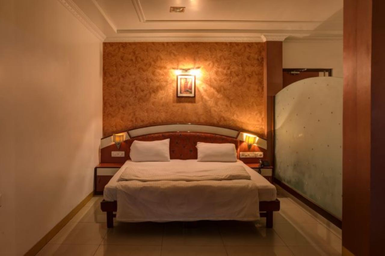 Blue Diamond The Hotel Korba Luaran gambar
